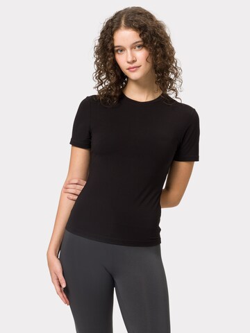 Les Lunes T-Shirt 'Flow Tee' in Schwarz: Vorderseite