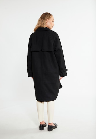RISA Between-Seasons Coat in Black