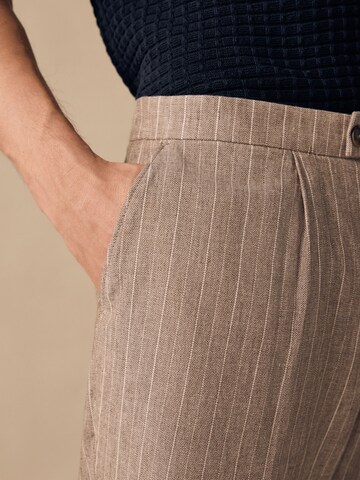 Next Regular Hose in Beige