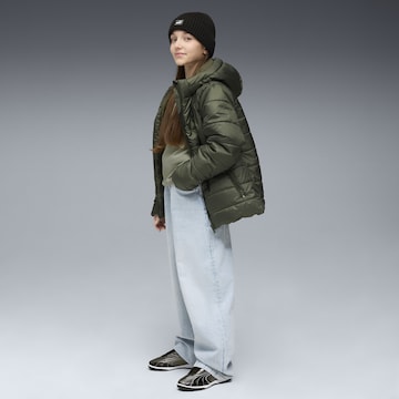 PUMA Jacke 'Essentials' in Grün