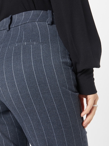 UNITED COLORS OF BENETTON Обычный Плиссированные брюки в Серый