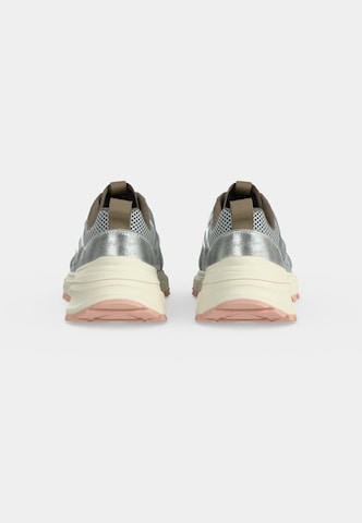 Baskets basses 'HIKE RUNN' Calvin Klein en argent : derrière