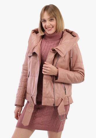 Veste mi-saison Felix Hardy en rose : devant