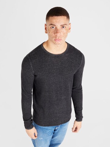 Pullover di QS in nero: frontale