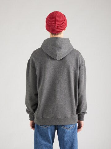 Tommy Jeans Sweatshirt in Grey