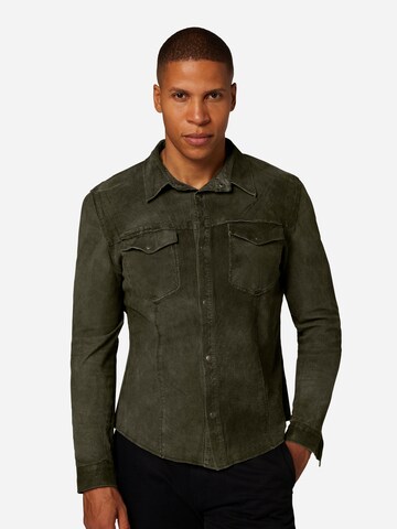 Slim fit Camicia 'Das Reverse' di RICANO in verde: frontale