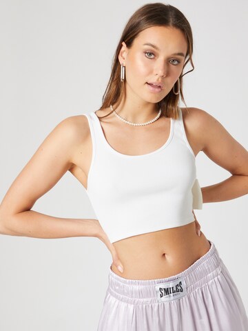 Smiles Top 'Isa' in White: front