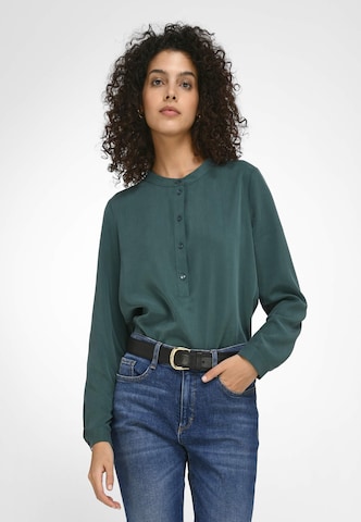 Peter Hahn Blouse in Green: front