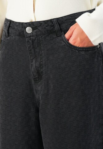 ONLY Wide leg Byxa 'ONLKIMBERLY' i svart