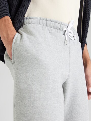 ELLESSE Normalny krój Spodnie 'Islington' w kolorze szary