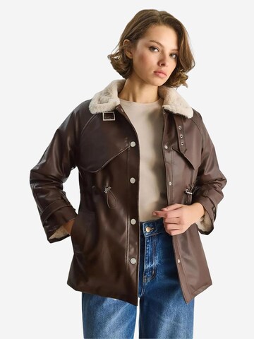 Giacca invernale di Bianco Lucci in marrone