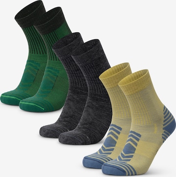 Chaussettes de sport 'Light Hiking Crew' DANISH ENDURANCE en jaune : devant