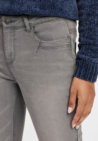 Coupe slim Jean Oxmo en gris