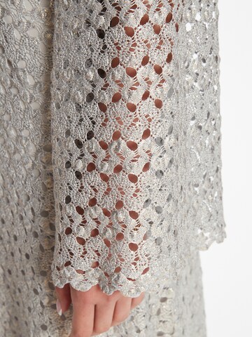 Ana Alcazar Dress 'Zisa' in Silver