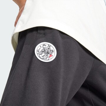 ADIDAS PERFORMANCE Tapered Sporthose 'Ajax Amsterdam US' in Schwarz