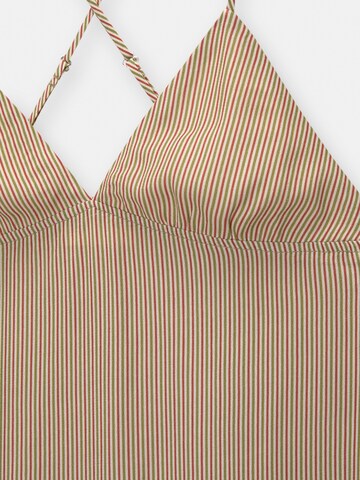 Abito estivo di Pull&Bear in beige