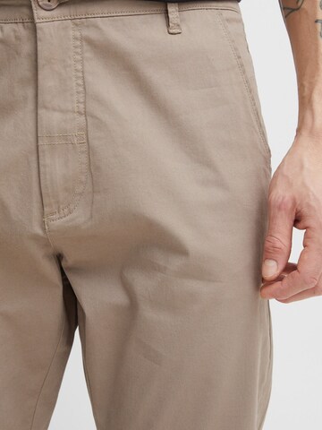 !Solid - Regular Calças chino 'Jim' em bege