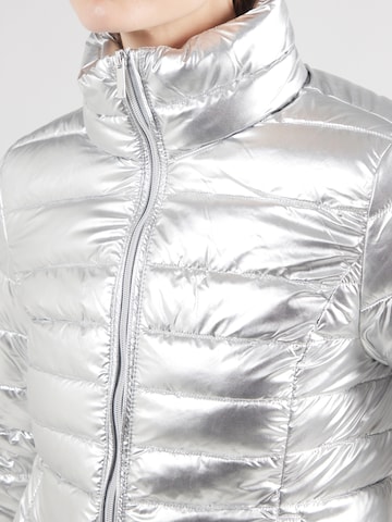 Giacca di mezza stagione 'ONLPEARL TAHOE' di ONLY in argento
