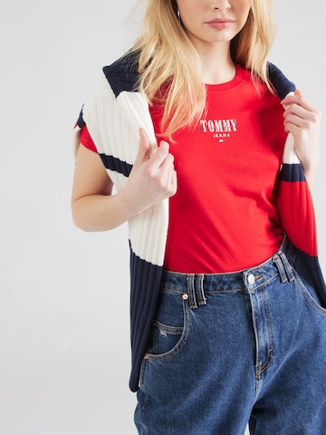 Tommy Jeans Curve - Camiseta 'Essential' en rojo