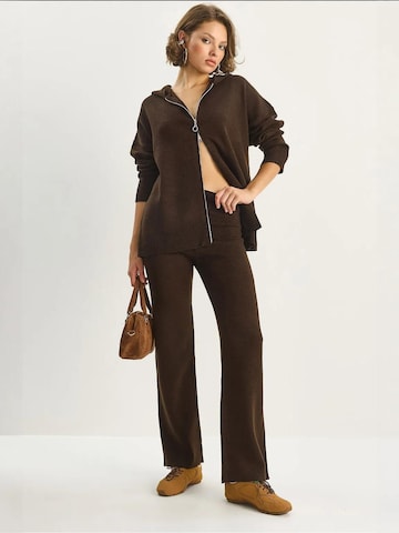 Bianco Lucci Pantsuit in Brown