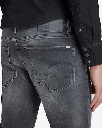 G-Star RAW Slimfit Džíny – černá