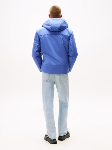Tommy Jeans Between-season jacket in Blue
