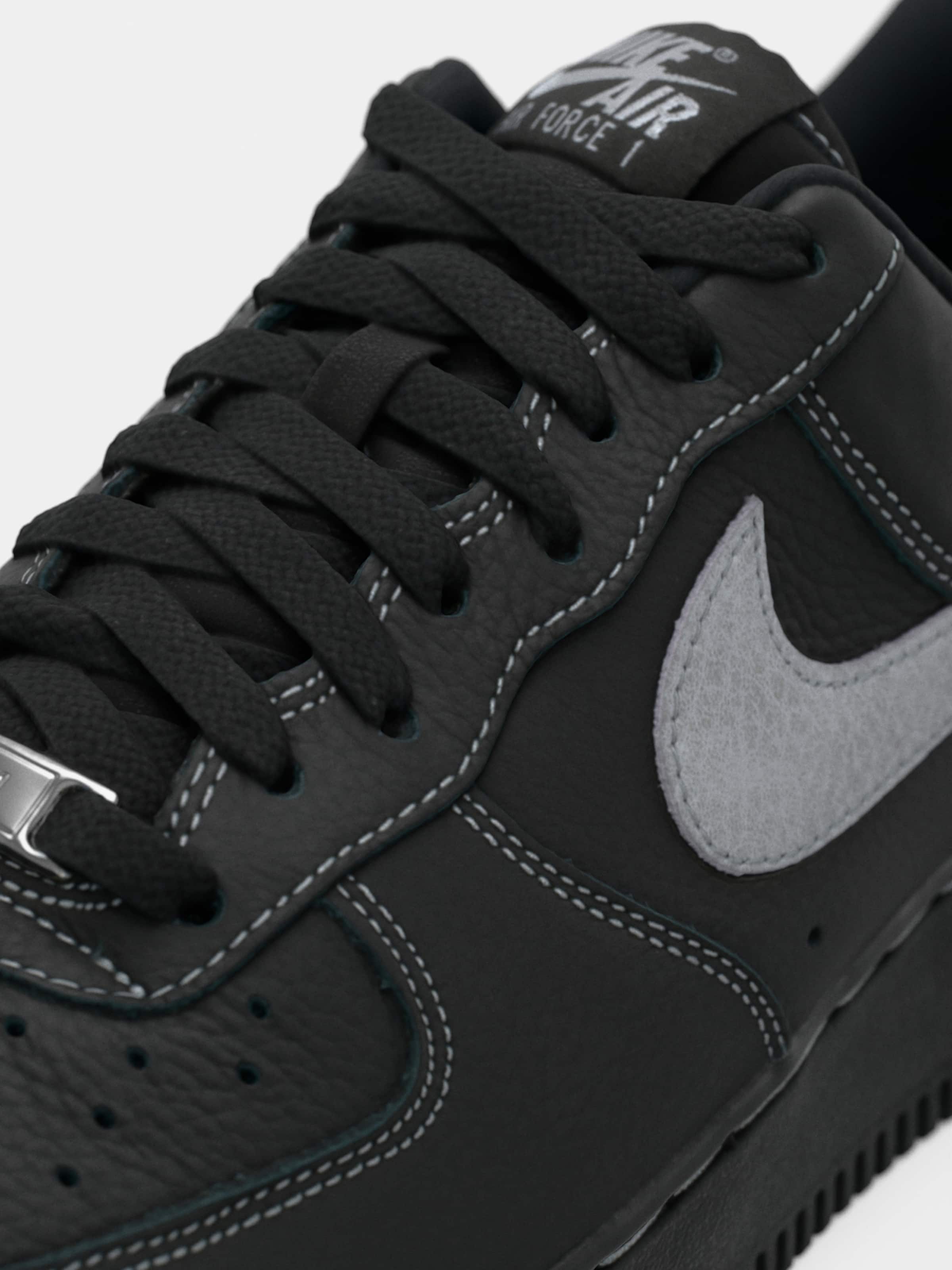 black lv8 air force 1