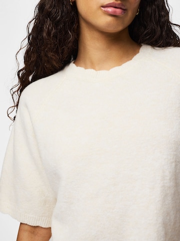 Pull-over 'PCRATH' PIECES en beige