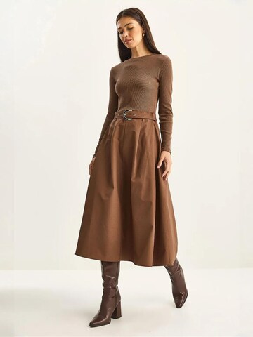 Bianco Lucci - Vestido em castanho