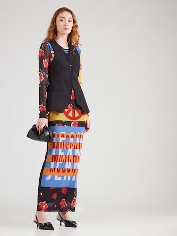 Fustă de la Moschino Jeans pe mai multe culori