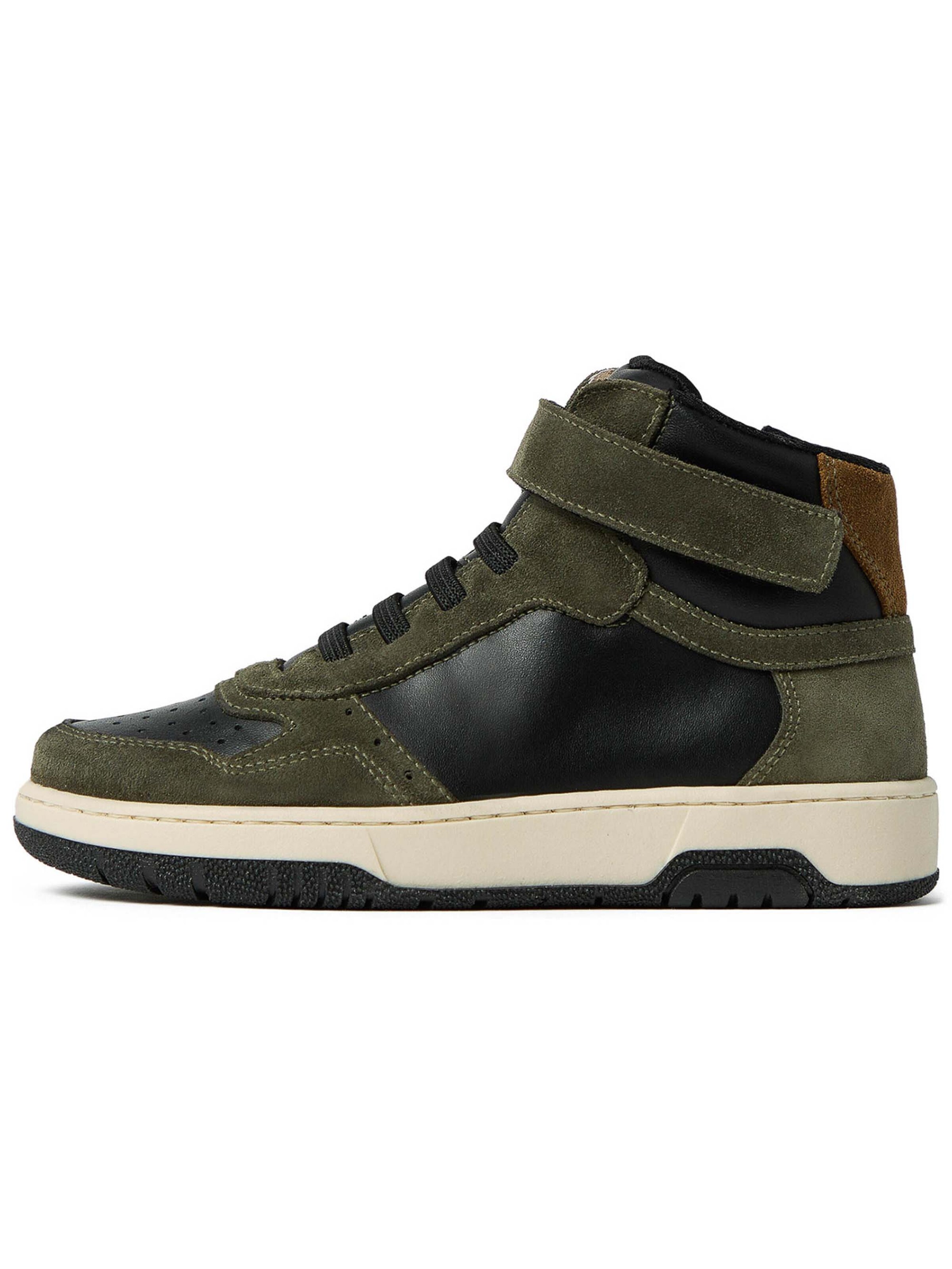 Nero Giardini Sneakers in Groen: voorkant