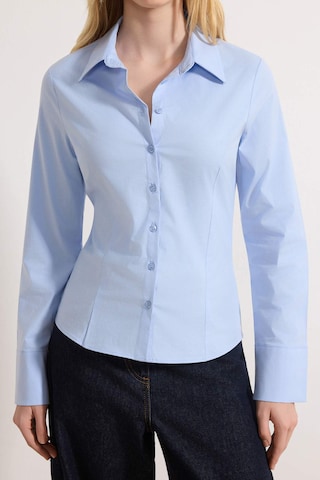 Trendyol - Blusa en azul
