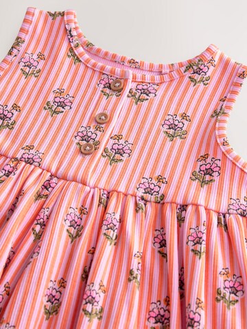 Next Overall in Roze