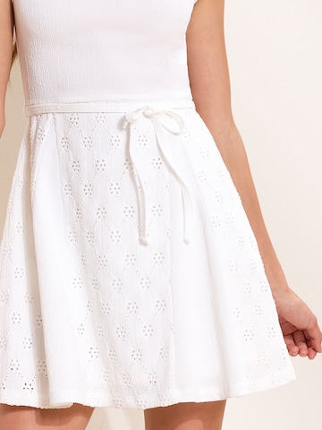 Abito di Lipsy in bianco