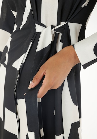Aniston SELECTED Kleid in Schwarz