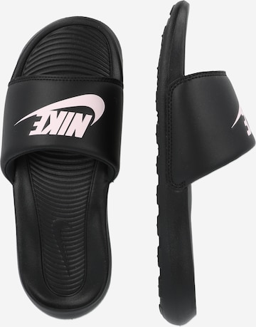 Saboți 'VICTORI ONE SLIDE' de la Nike Sportswear pe negru