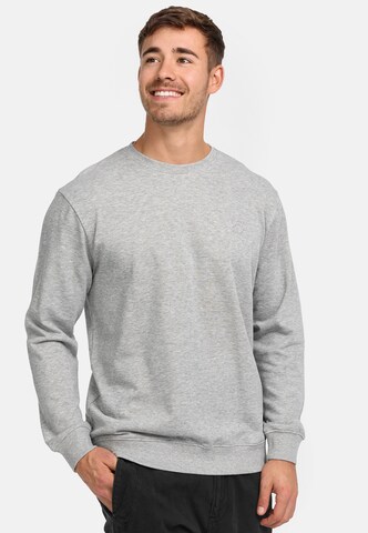 INDICODE JEANS Sweatshirt ' Holt ' in Grau: predná strana