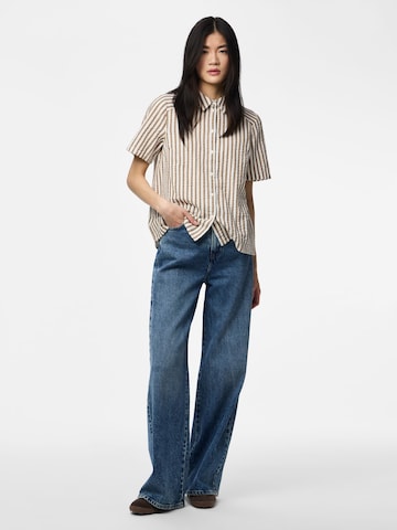 Chemisier 'PCSTINNA' PIECES en marron