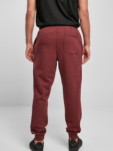 Urban Classics Tapered Broek in Rood