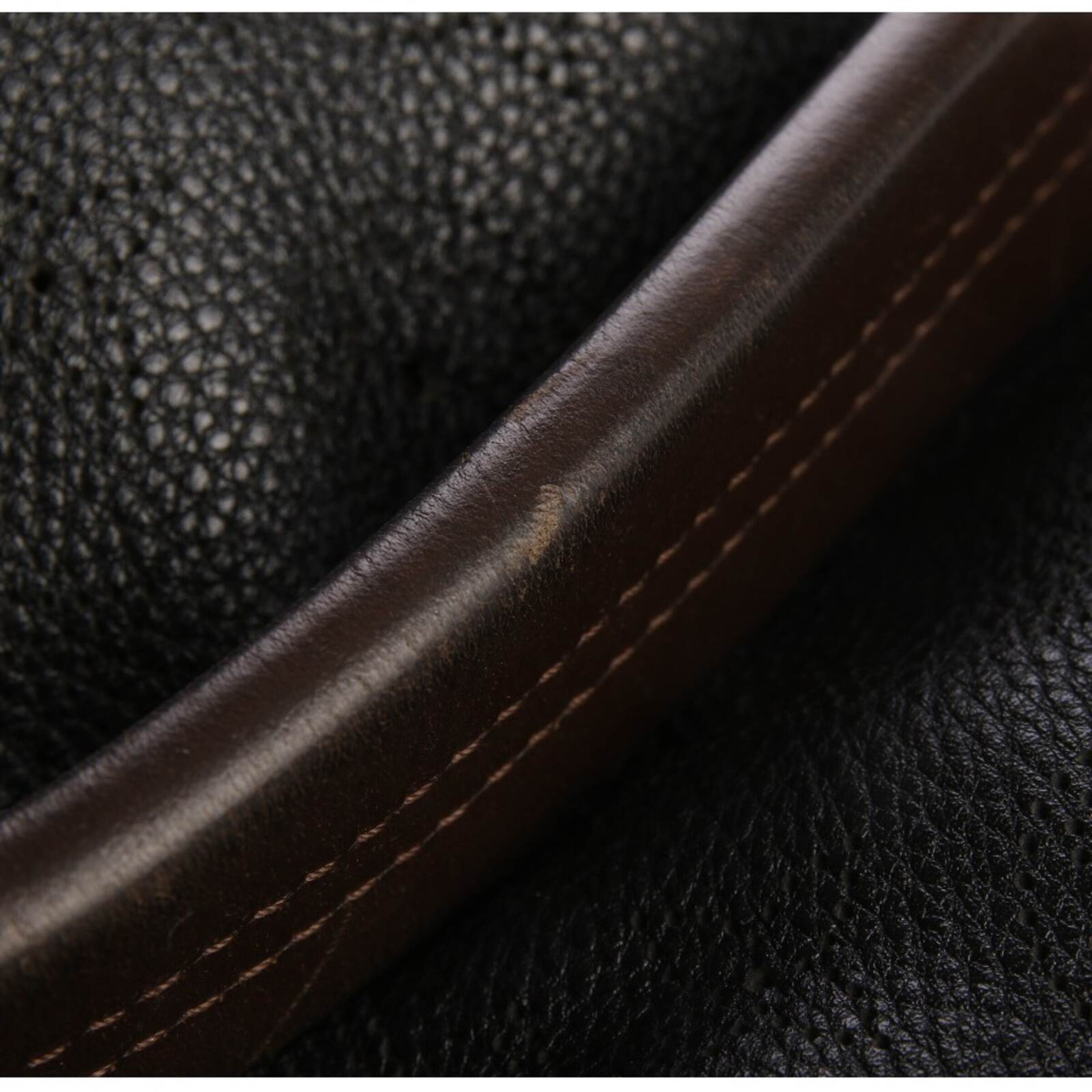 Louis Vuitton Bag in One size in Black