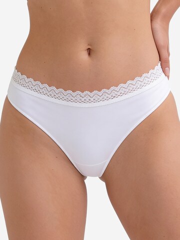 Nina von C. String 'Slipboutique' in Black