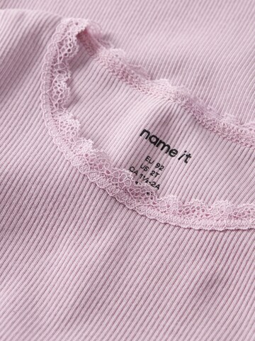 NAME IT T- Shirt 'NMFKab' in Lila