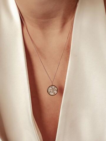 Hey Happiness - Cadena 'Radiant Virgo' en oro