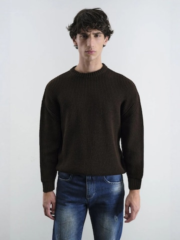 Giesto Trui 'Pullover' in Bruin: voorkant