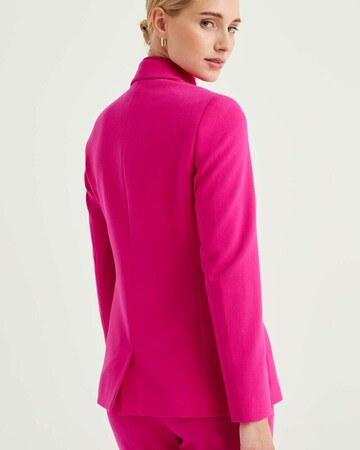 Blazer di WE Fashion in rosa