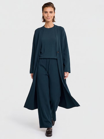 APART Strickmantel in Blau