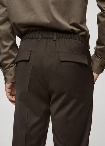 MANGO MAN Regular Pleated Pants 'Olimpia' in Brown