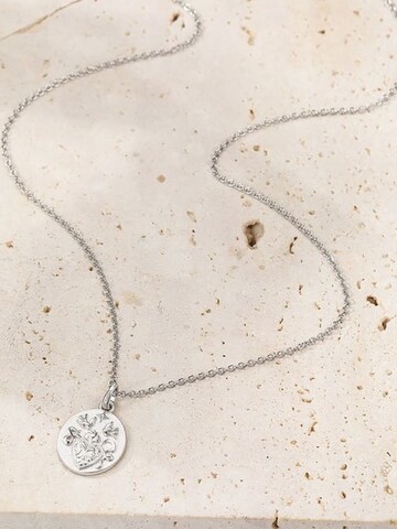 Collana 'Nurturer' di Hey Happiness in argento