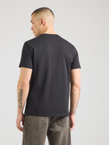 Calvin Klein T-shirt i svart