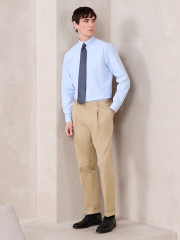 Effilé Pantalon à pince 'N. Premium' Next en gris